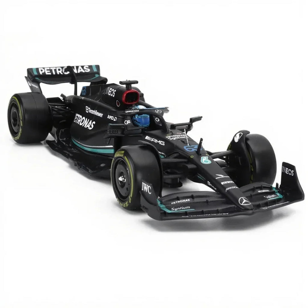 Bburago 1:24 Mercedes-AMG Petronas F1 – George Russell #63