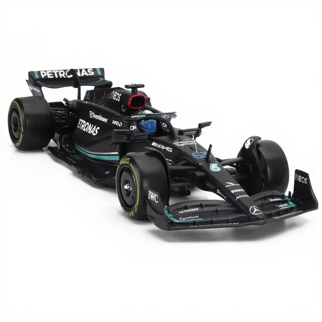 Bburago 1:24 Mercedes-AMG Petronas F1 – George Russell #63
