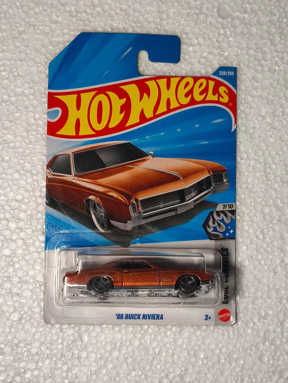66' BUICK RIVIERA